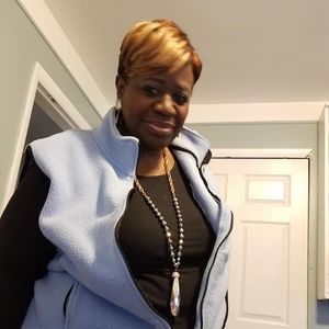 Meet your Posher, Ernestine